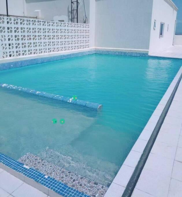 1 Bedroom With 2 Beds, Mombasa Kisimani, Nyali Exterior foto