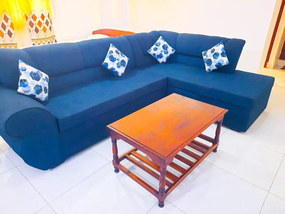 1 Bedroom With 2 Beds, Mombasa Kisimani, Nyali Exterior foto